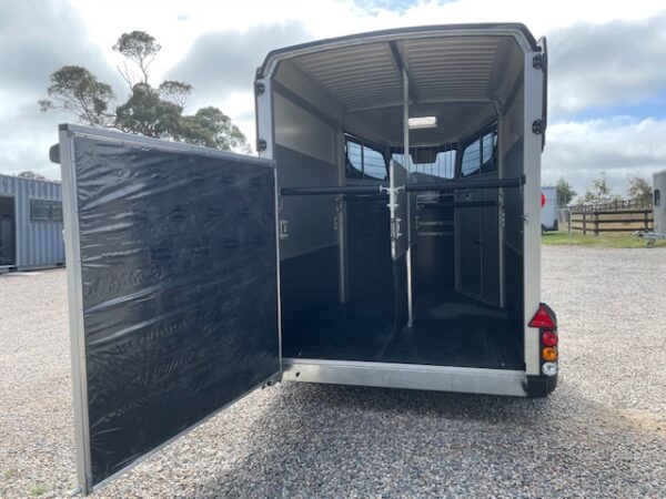 Ifor Williams HBX511 2 way ramp