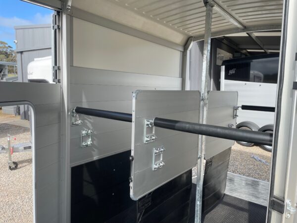 Ifor Williams HBX506 Interior